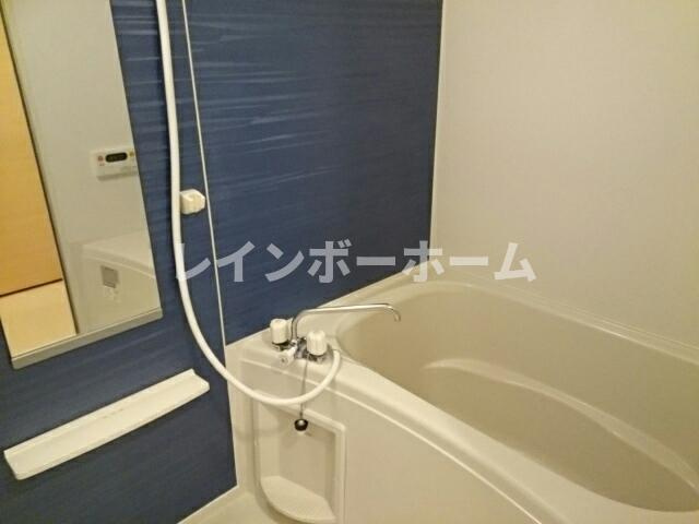 サンリット・ガーデンAの浴室