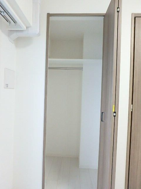 立川市曙町２丁目の賃貸マンションの収納