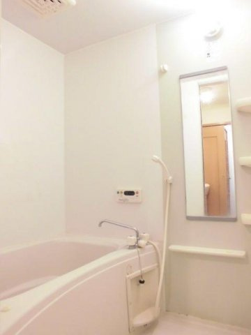 エテルノ優美Ｃの浴室