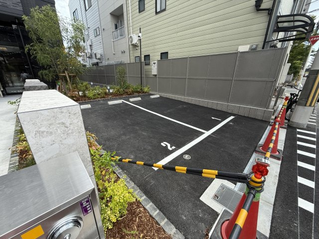 【駐車場】 | プレリス鶴見緑地グランガーデリア