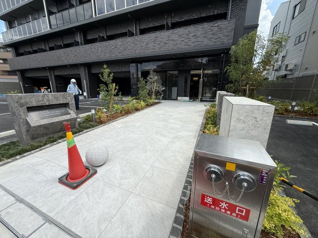 【エントランス】 | プレリス鶴見緑地グランガーデリア