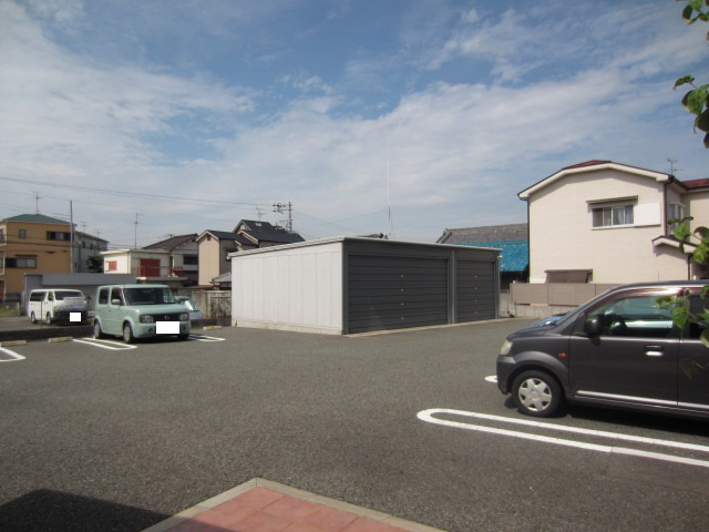 【駐車場】