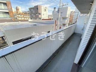 中川ビルのバルコニー