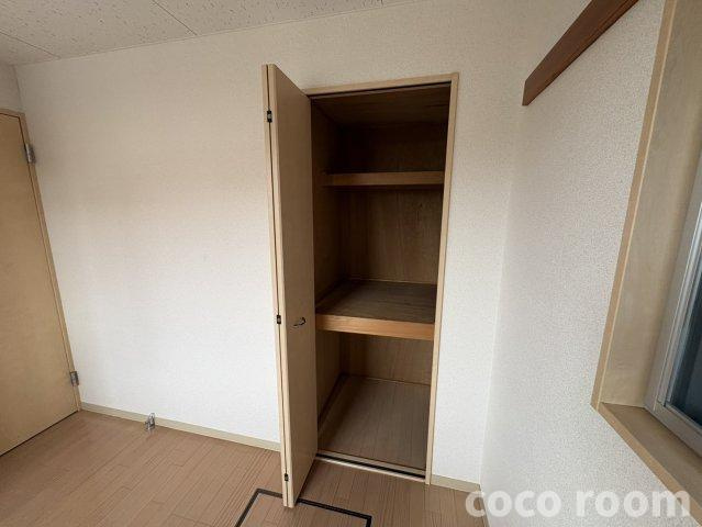 エンドルフィンの収納