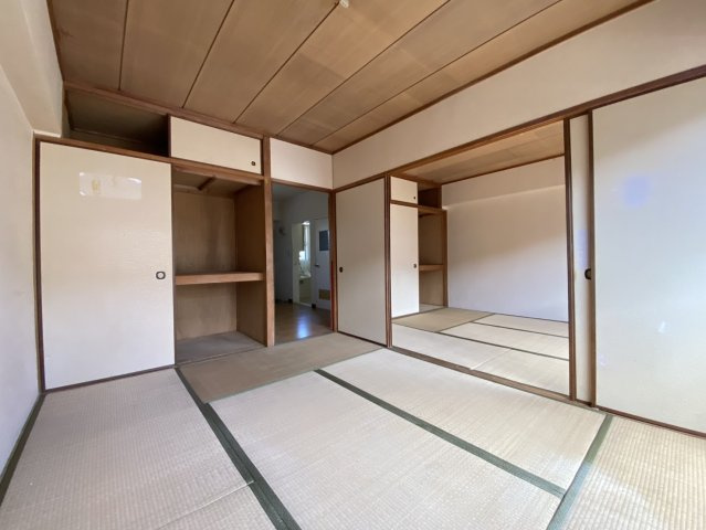 安芸郡海田町南昭和町の賃貸マンションの居間・リビング