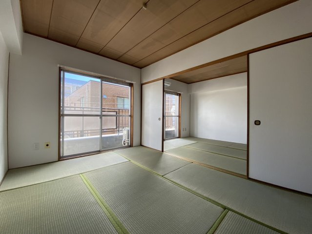安芸郡海田町南昭和町の賃貸マンションの内装