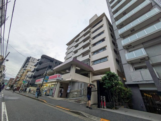 ハイネス東中野の外観|2026.09.04撮影

現地ご見学希望・資料請求などお気軽にお問い合わせ下さい！
03-5990-5201