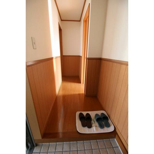 サンメルシーＡの玄関