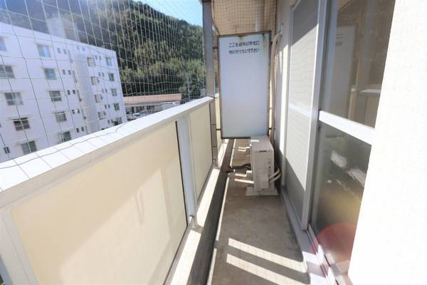 ビレッジハウス今宿2号棟のバルコニー|ビレッジハウスの同一物件・同一タイプの間取りの写真です