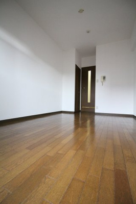 【寝室】 | エスリード三宮第３ | 別部屋の写真です。参考までご参照ください。