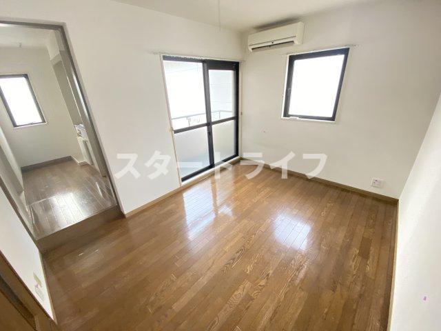 大阪市淀川区木川東３丁目の賃貸マンションの寝室