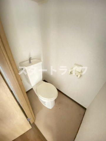 大阪市淀川区木川東３丁目の賃貸マンションのトイレ