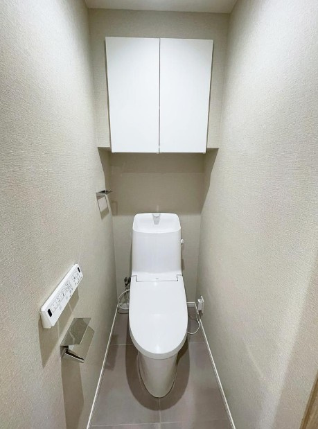 ガーデンホーム早稲田のトイレ|ガーデンホーム早稲田：ウォシュレット機能付きトイレです！