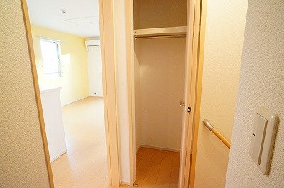 プレッソ・ヴィアーレⅠの収納