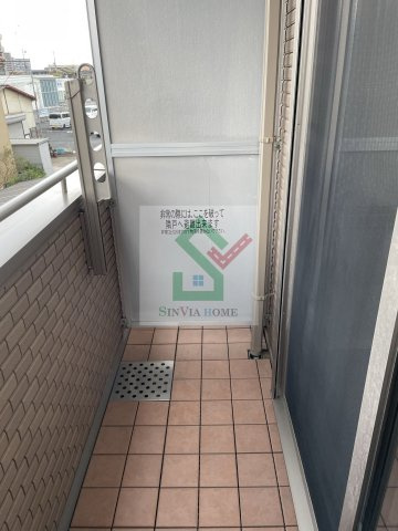 ティルタ南住吉のバルコニー