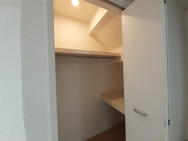 リュミエール井の頭公園の収納