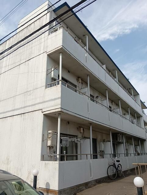 サンアベニュー小手指北の外観