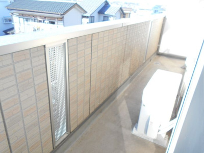 【バルコニー】 | カルチェ　Ｂ | バルコニーがあります