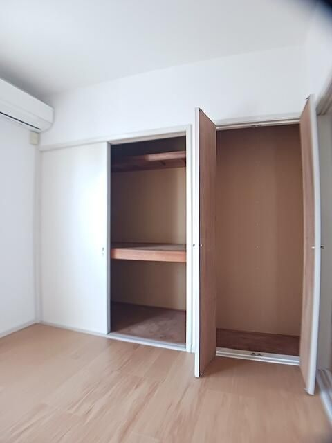 ハイツ野崎Ａの収納