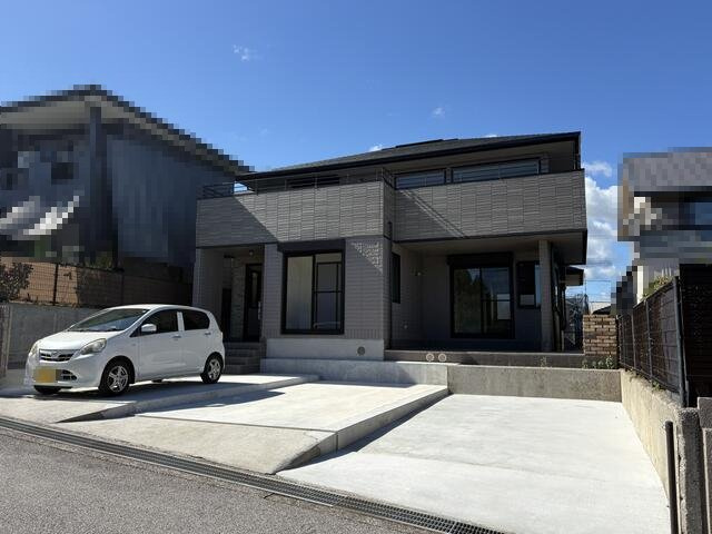 高知市潮見台3丁目　中古戸建ての外観