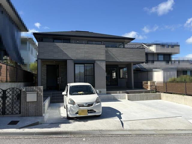 高知市潮見台3丁目　中古戸建ての外観