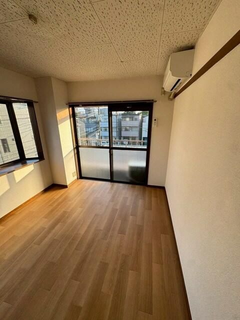 御幸マンションの寝室