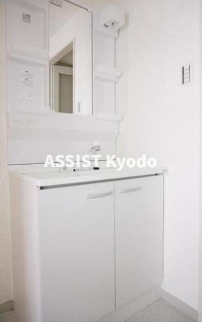 経堂ヒルズの独立洗面台