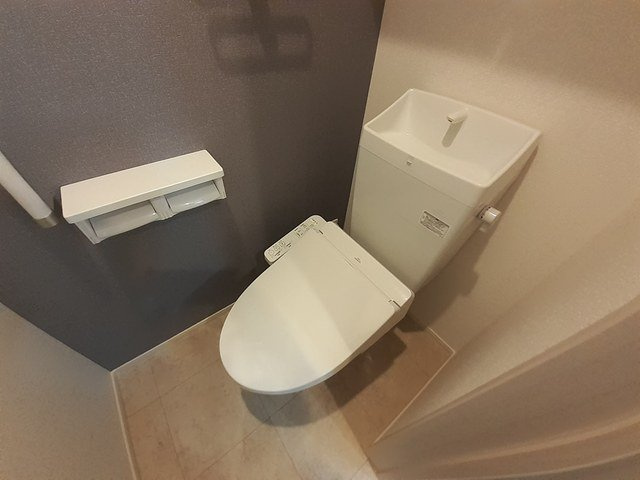 コート・ソレイユ伊川Ｂのトイレ