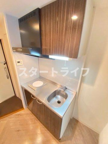 大阪市淀川区西中島２丁目の賃貸マンションのキッチン