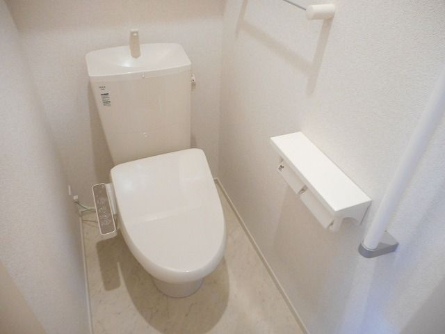 ヴィラ　深大寺　Ａのトイレ