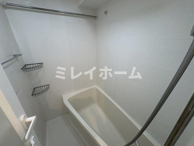 グランドコンシェルジュ大森本町ⅡACの浴室
