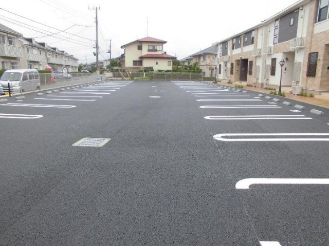エタニティー　Ⅰの駐車場