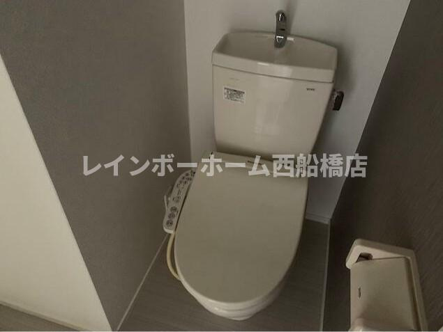 AKUSTOTのトイレ