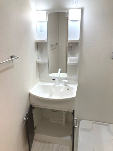 フジパレス東三国Ⅵ番館の洗面所