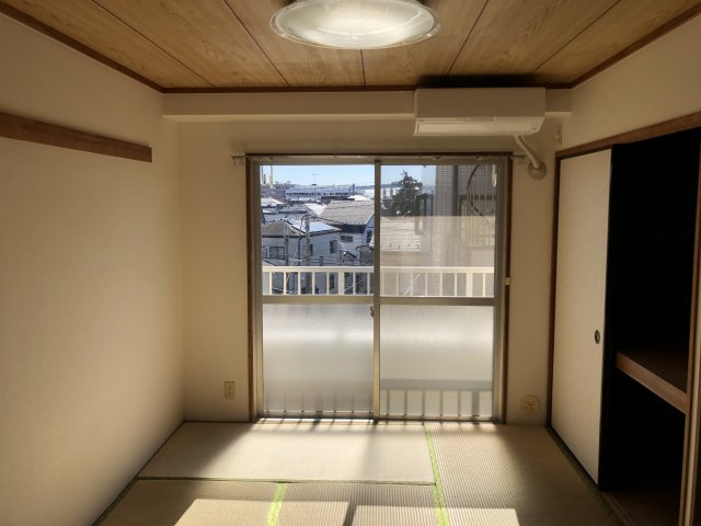 レスポワール新小岩の和室