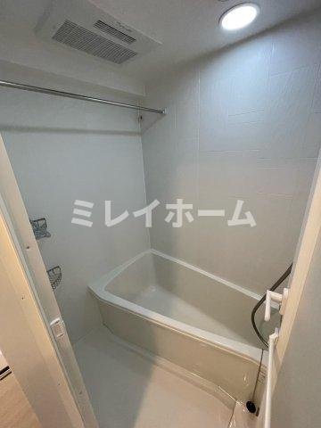 コンフォリア二葉の浴室
