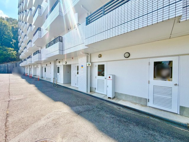 星ケ丘スカイマンションのその他共用部分|トランクルーム入口