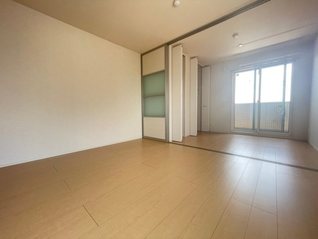 レストバレル上泉の居間・リビング