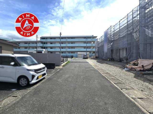糟屋郡宇美町原田4丁目第2-3棟（3号棟）の前面道路含む現地写真|前面道路です。
