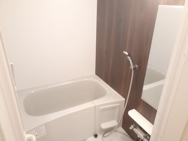 サニーヒル今津ＷＥＳＴの浴室