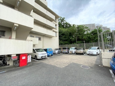【駐車場】 | 千里丘ロイヤルハイツ