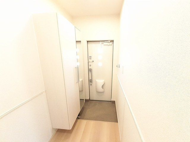 プロローグ新旭の玄関