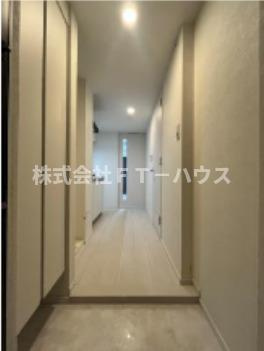S-RESIDENCE妙典arterialの玄関