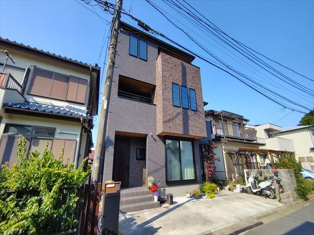 茅ヶ崎市萩園　中古戸建の外観