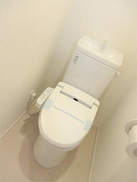 リーヴェルポート横浜サウス２のトイレ