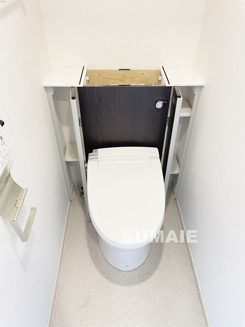 イストワールのトイレ|温水洗浄便座付きトイレです☆