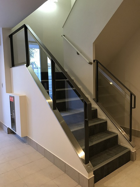Hill Court 田園調布のロビー