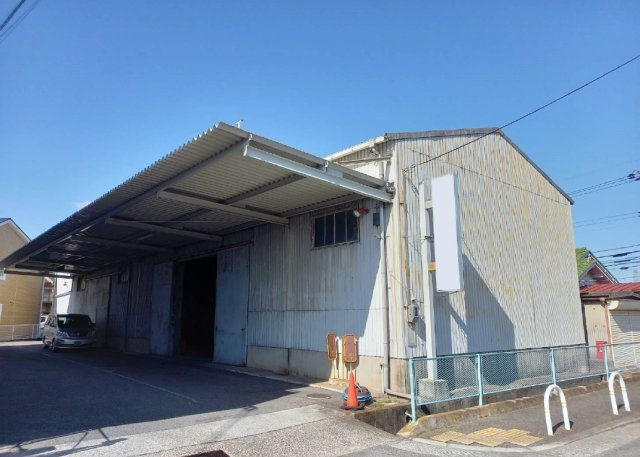 柏原市法善寺3丁目貸倉庫47.3万円の外観