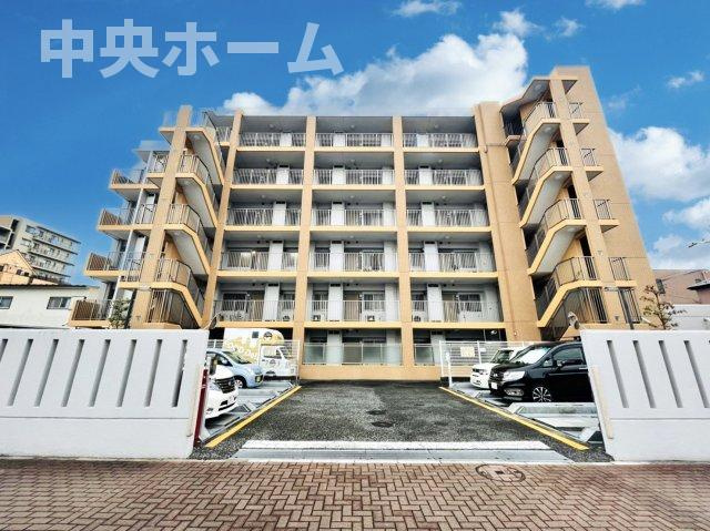 エンゼル柴又プロムテラスの外観|平成17年築。ペットの飼育可能マンション。