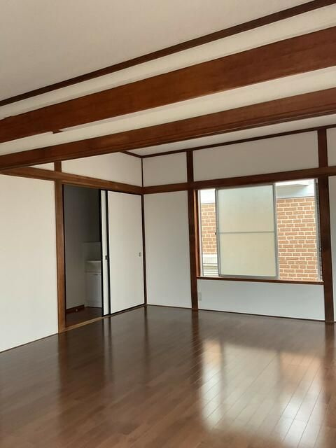 田中１丁目　貸家の収納